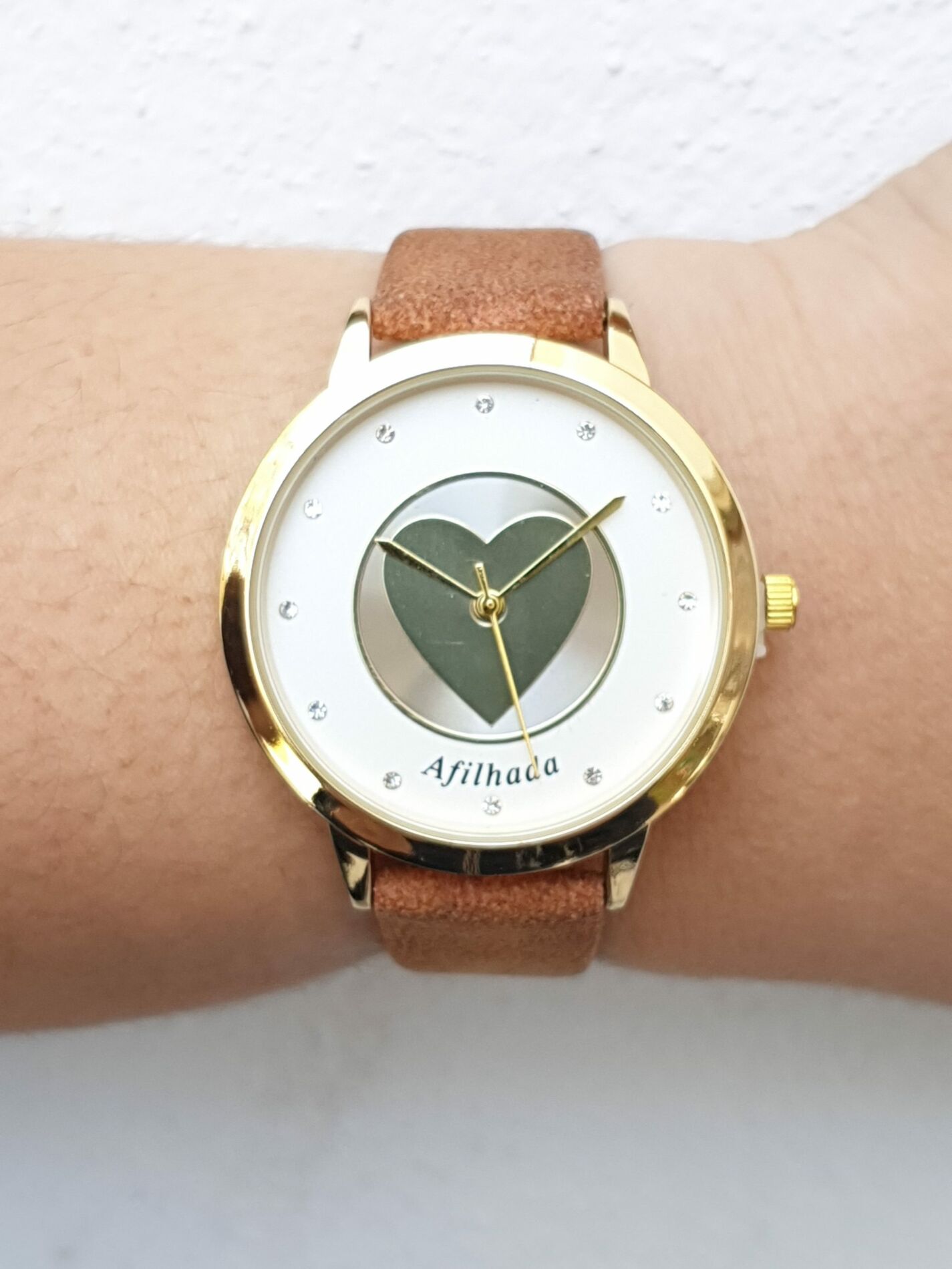 Relógio Afilhada Dourado + Oferta de uma pulseira
