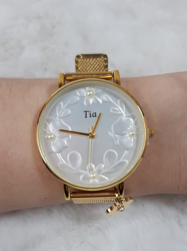 Relógio Tia Flor – Oferta Medalinha Flor